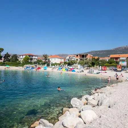 Arres * Kaštel Stari