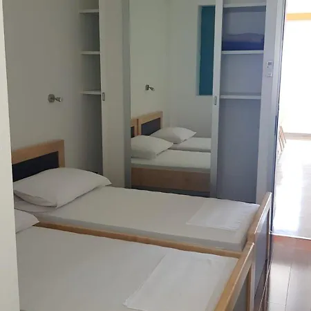 Arres * Kaštel Stari