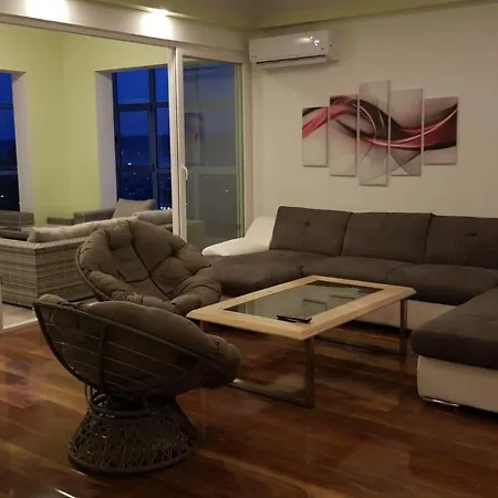 Arres Villa Kaštel Stari
