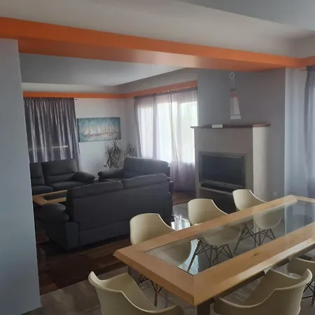 Villa Arres Kastel Stari