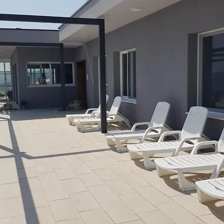 Villa Arres