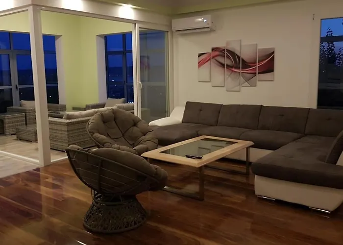 Arres Villa Kaštel Stari